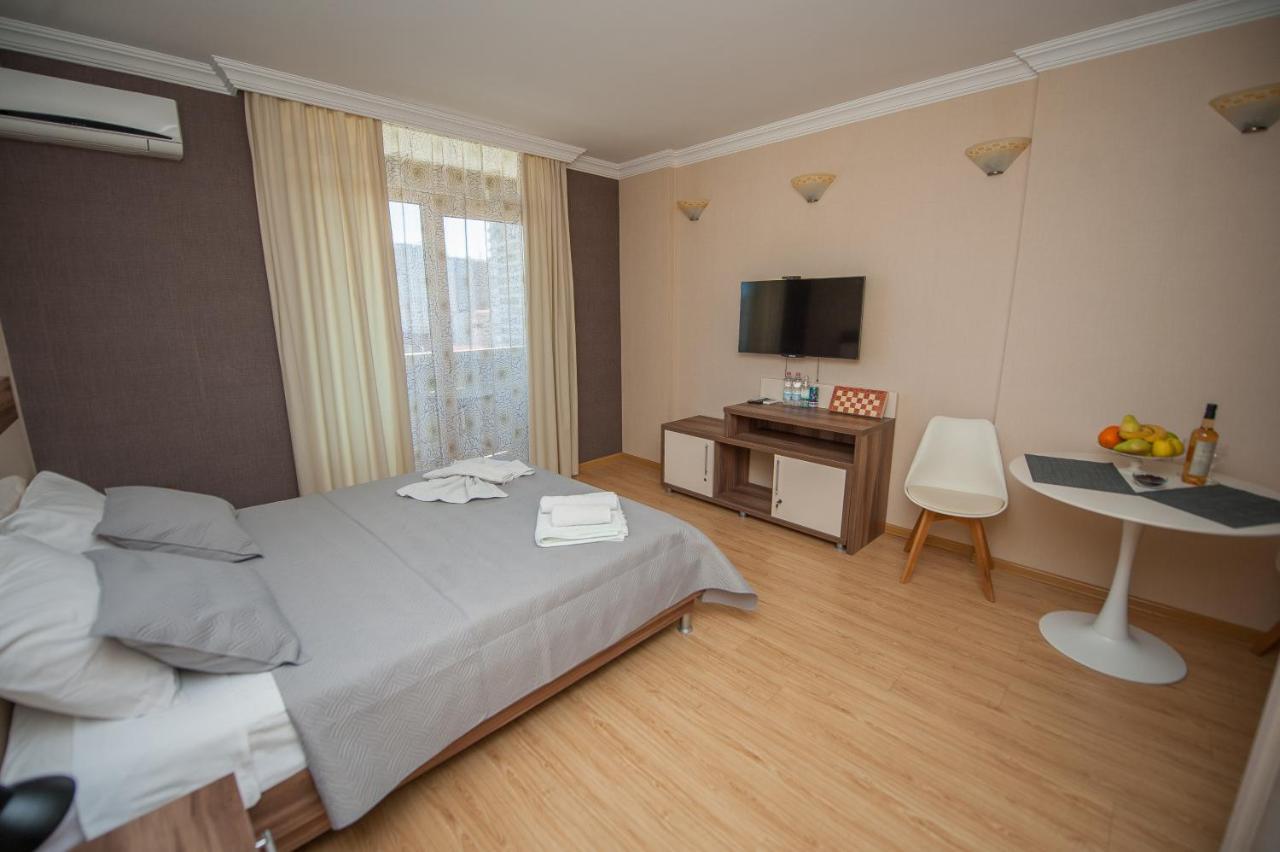 Mix Apartments - Orbi Residence Batumi Exterior photo